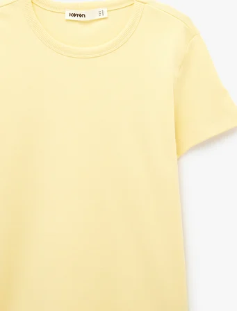 Pamuklu Slim Fit Bisiklet Yaka Kısa Kollu Tişört