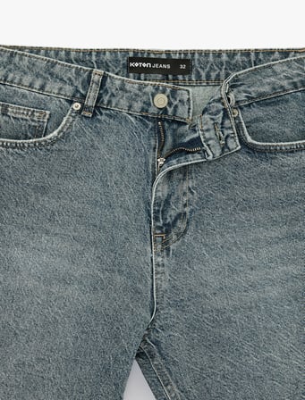 Pamuklu Normal Bel Straight Fit Jean Şort