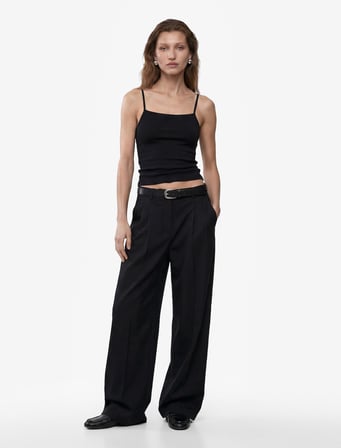 Pamuklu Ribanalı Slim Fit Kare Yaka İp Askılı Atlet Bluz