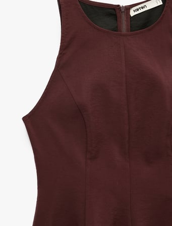 Modal Kumaş Slim Fit Kolsuz Bisiklet Yaka Peplum Top