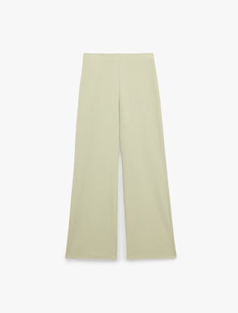 Bürümcük Kumaş Dokulu Düz Geniş Paça Pantolon