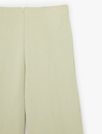 Bürümcük Kumaş Dokulu Düz Geniş Paça Pantolon