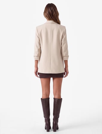 Krep Kumaş Şal Yaka 3/4 Kollu Blazer Ceket