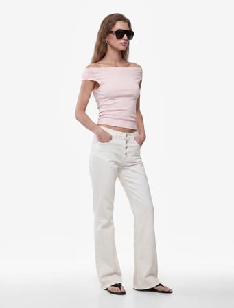 Pamuklu Ribanalı Slim Fit Omzu Açık Madonna Yaka Tişört
