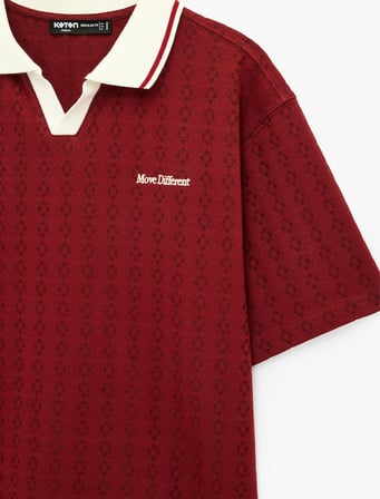 Pamuklu Kısa Kollu Desenli Renk Kontrastlı Polo Yaka Tişört