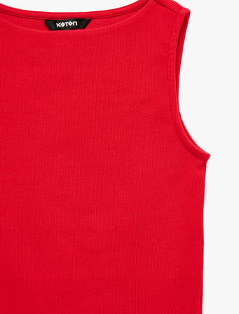 Pamuklu Slim Fit Kolsuz Kayık Yaka Bluz