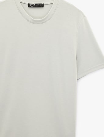 Bisiklet Yaka Viskon Karışımlı Kısa Kollu Basic Slim Fit Tişört