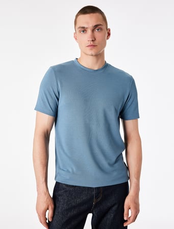 Bisiklet Yaka Viskon Karışımlı Kısa Kollu Basic Slim Fit Tişört
