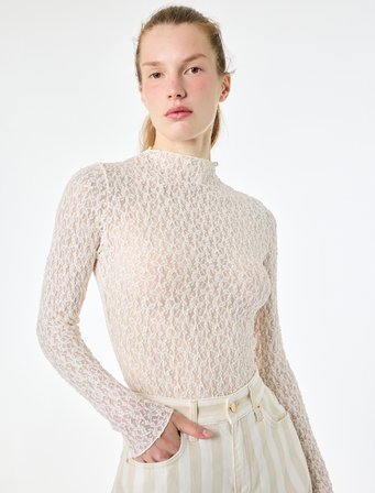 Slim Fit Transparan Uzun Kollu Dik Yaka Dantel Tişört
