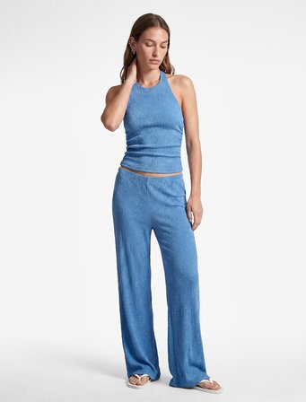 Koton X Sibil Çetinkaya - Bürümcük Kumaş Sırt Dekolteli Degaje Halter Yaka Bluz