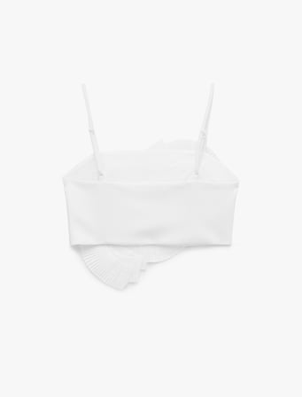 Koton X Sibil Çetinkaya - Slim Fit Kat Kat Gül Aplike Detaylı İp Askılı Crop Top