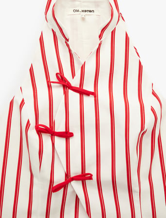 Kruvaze Hakim Yaka Fiyonklu Kolsuz Qipao Görünümlü Çizgili Crop Bluz