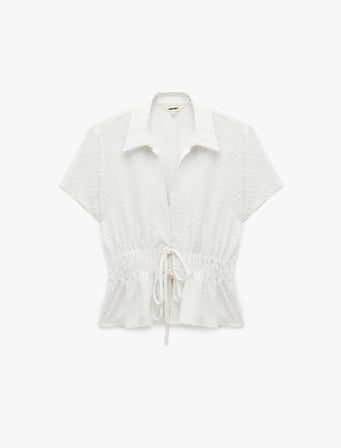 Aerobin Kumaş Rahat Kalıp Kısa Kollu Gömlek Yaka Büzgülü Önden Bağlamalı Bluz