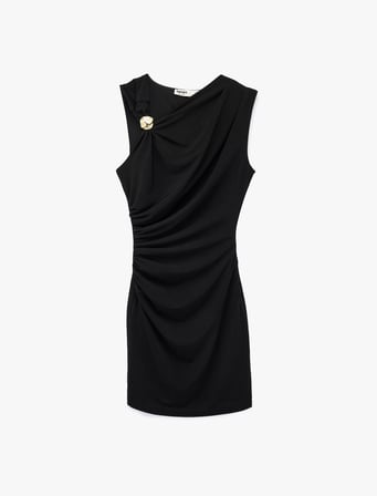 Slim Fit Kolsuz Bisiklet Yaka Metal Aksesuarlı Mini Elbise