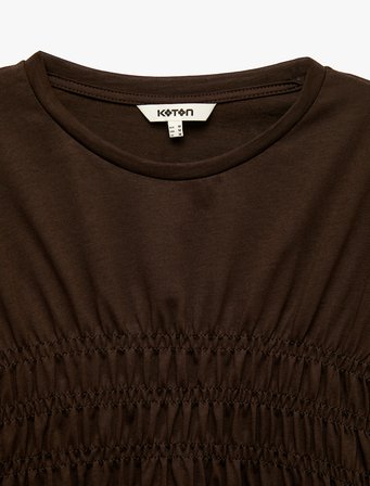 Pamuklu Slim Fit Bisiklet Yaka Kısa Kollu Bel Vurgulu Büzgülü Tişört