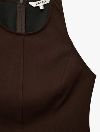 Slim Fit Bisiklet Yaka Kolsuz Peplum Bluz