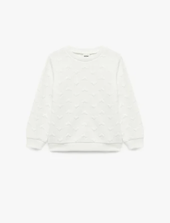 Kalp Desenli Uzun Kollu Bisiklet Yaka Sweatshirt