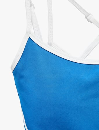 Slim Fit U Yaka Kolsuz Spor Atlet