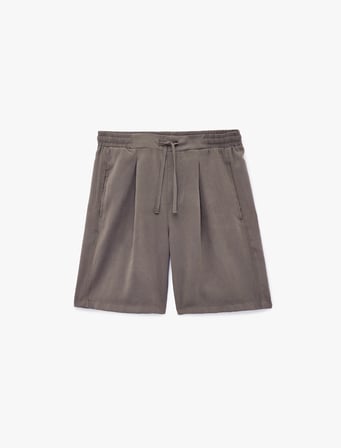 Regular Fit Cepli Viskon Beli Bağcıklı Şort