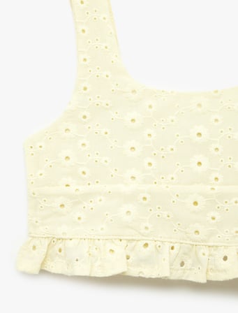 Pamuklu Yuvarlak Yaka Askılı Brodeli Crop Bluz