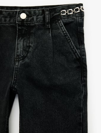 Pamuklu Zincir Detaylı Geniş Paça Denim Pantolon
