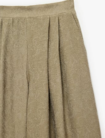 Viskon Jakarlı Normal Bel Cepli Pileli Geniş Paça Pantolon