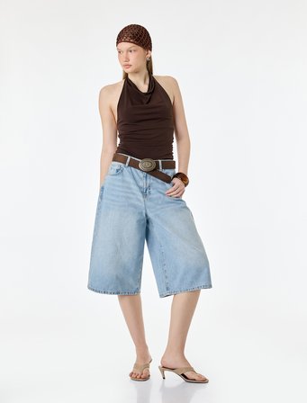Asimetrik Kesim Slim Fit Drapeli Kolsuz Degaje Yaka Bluz