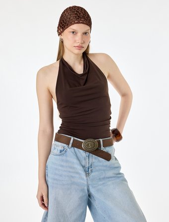 Asimetrik Kesim Slim Fit Drapeli Kolsuz Degaje Yaka Bluz