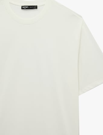Pamuklu Bisiklet Yaka Kısa Kollu Basic Oversize Tişört