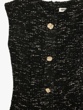 Slim Fit Mücevher Düğmeli Bisiklet Yaka Kolsuz Tüvit Mini Kloş Elbise