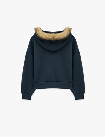 Şardonlu Cepli Rahat Kalıp Uzun Kollu Fermuarlı Suni Kürk Kapüşonlu Sweatshirt