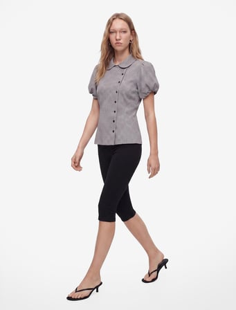 Slim Fit Bebe Yaka Kısa Balon Kollu Pötikareli Gömlek