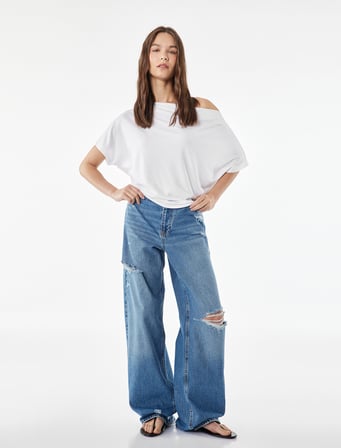 Modal Karışımlı Slim Fit Yarasa Kol Kayık Yaka Tişört