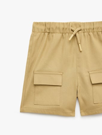 Pamuklu Beli Bağcıklı Kargo Cepli Şort