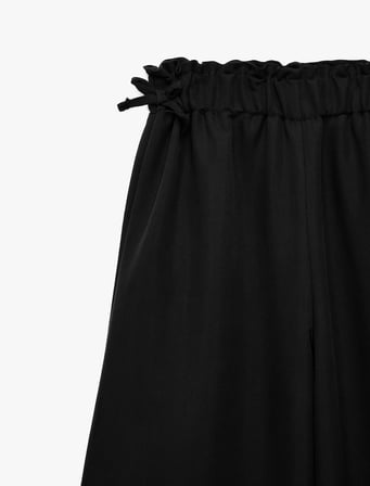 Pamuklu Fiyonk Detaylı Balon Kesim Pantolon