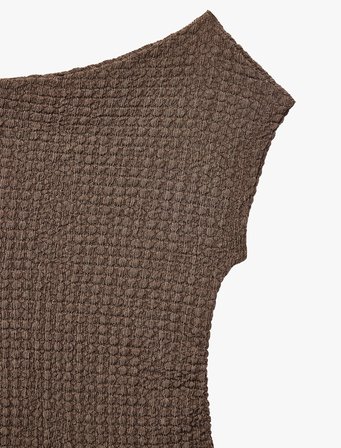 Asimetrik Yaka Büzgü Detaylı Slim Fit Kolsuz Bluz