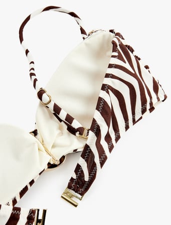 Aksesuarlı Zebra Desenli Straplez Bikini Üstü Çıkarılabilir Askılı