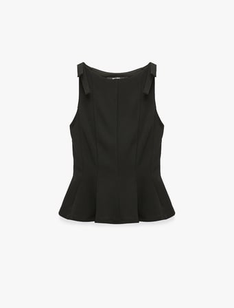 Krep Scuba Kumaş Fiyonk Detaylı Kayık Yaka Kolsuz Peplum Bluz