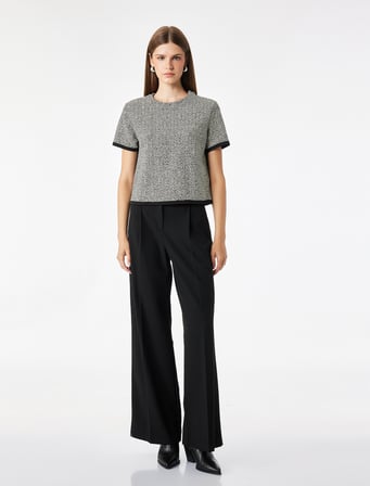 Slim Fit Bisiklet Yaka Kısa Kollu Tüvit Tişört