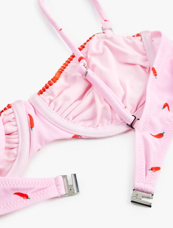 Koton X Sibil Çetinkaya - Kroşe Detaylı Biber Baskılı Balenli Bikini Üstü Çıkarılabilir Askılı