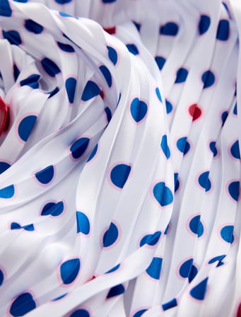 Pileli Puantiyeli Saten Kare Fular Bandana