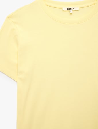 Pamuklu Kısa Kollu Bisiklet Yaka Oversize Basic Tişört