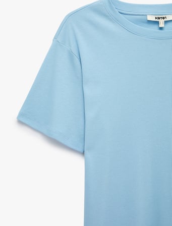 Pamuklu Kısa Kollu Bisiklet Yaka Oversize Basic Tişört