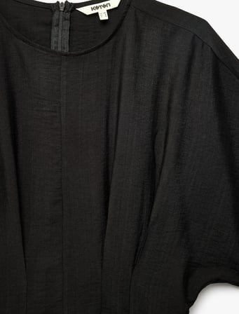 Viskon Kumaş Slim Fit Bisiklet Yaka Kısa Kollu Belden Oturtmalı Pileli Bluz