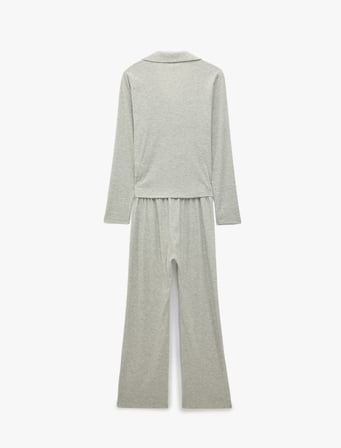 Rahat Kalıp Uzun Kollu Düğmeli Gömlek Yaka Kaşkorse Pijama Takımı