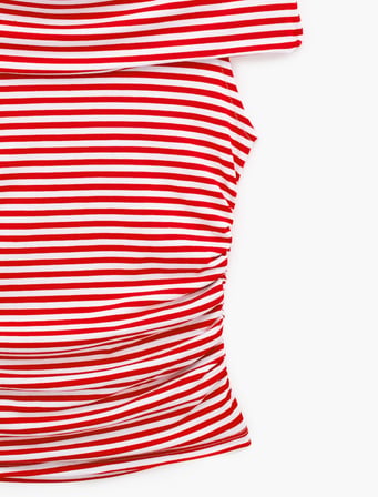 Koton X Sibil Çetinkaya - Slim Fit Drape Detaylı Çizgili Omzu Açık Bluz