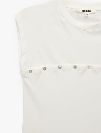 Düğmeli Regular Fit Bisiklet Yaka Kolsuz Tişört