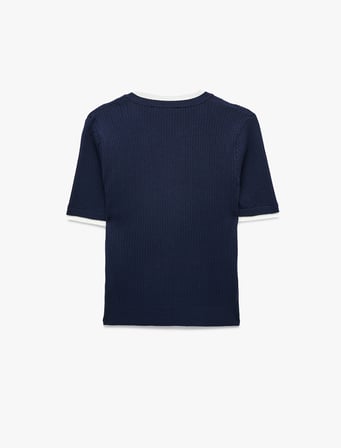 Regular Fit Kısa Kollu Katmanlı Henley Yaka Düğmeli Triko Kazak
