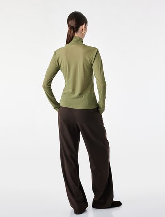 Slim Fit Dik Yaka Uzun Kollu Tişört
