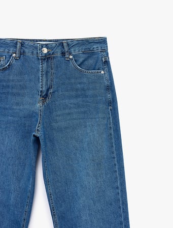 Pamuklu Normal Bel Düğmeli Düz Paça Denim Pantolon - Straight Fit Jean